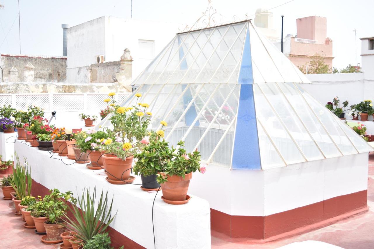 Apartamentos Veedor Cádiz Esterno foto